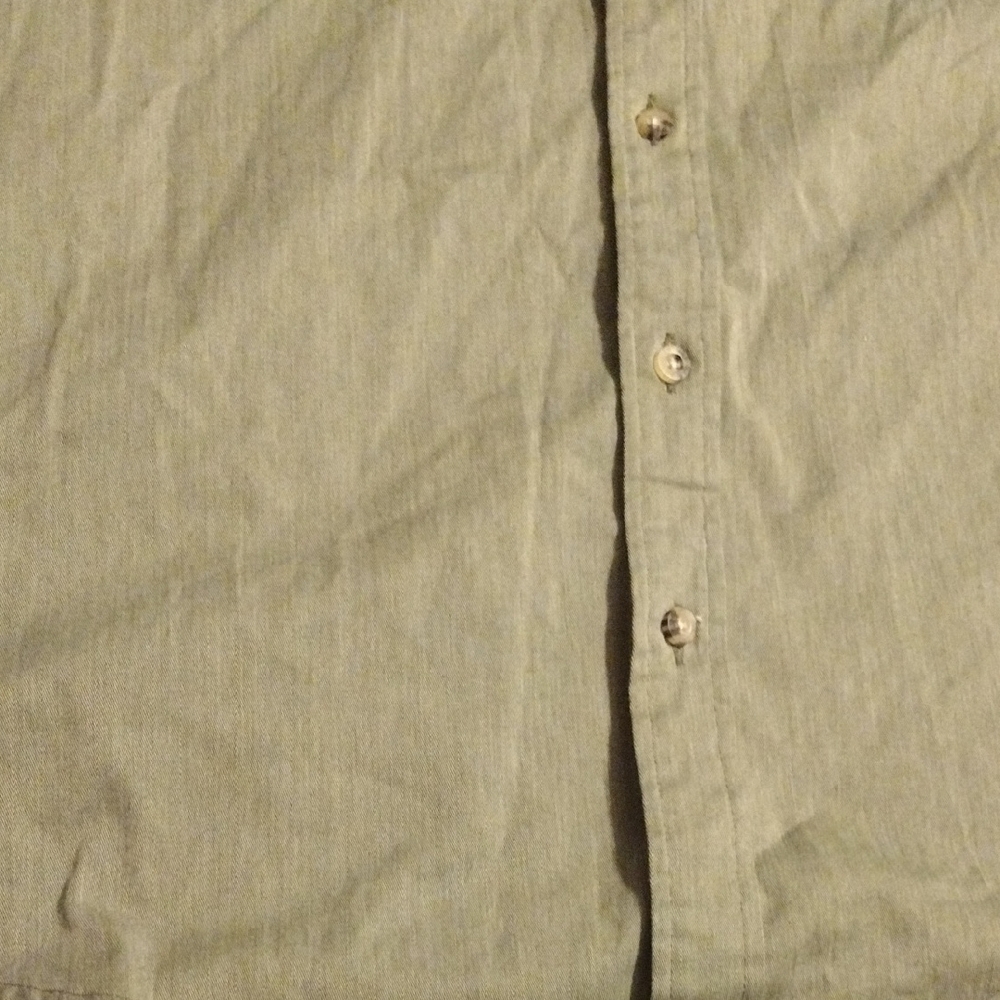 Wrangler Light Gray Button-Up Shirt - Picture 7 of 7